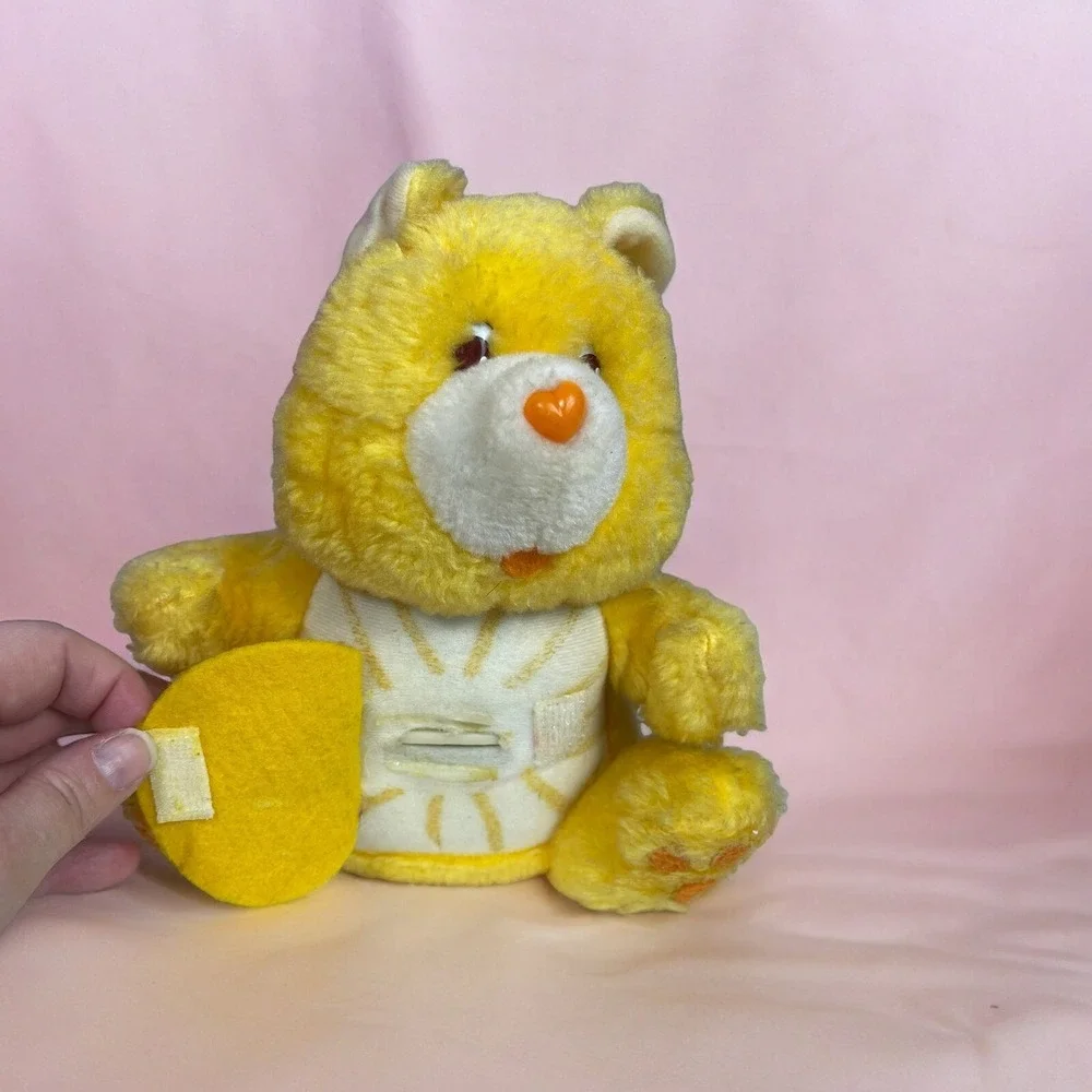 VNT 1984 American Greetings Sunshine And Love A Lot Care Bear Banks With Stopper